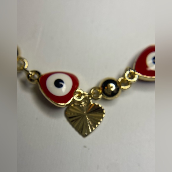 Red heart Evil Eye Bracelet - Picture 3 of 6